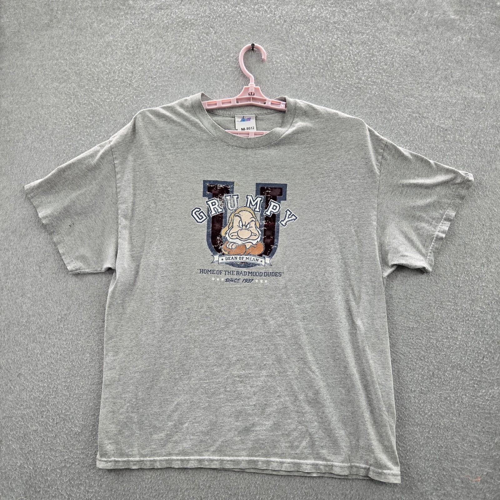 Disneyland Resort Men Shirt Gray Grumpy Letter U Normcore Graphic Print Short